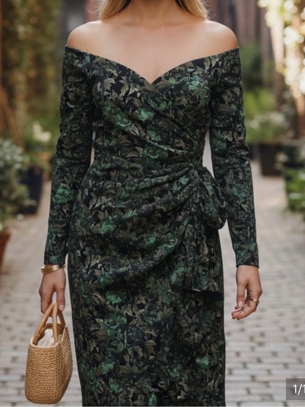 Chiara Boni Green Floral Off-Shoulder Wrap Midi Dress size 8-Brand New